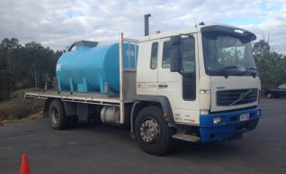 7000L Water truck 1