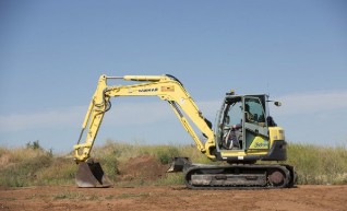 Yanmar SV100 10 tonne Excavator 1