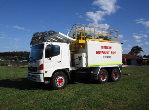 WATER CART FOR HIRE, HINO AUTO 6X4 WATER TRUCK WITH ROPS 