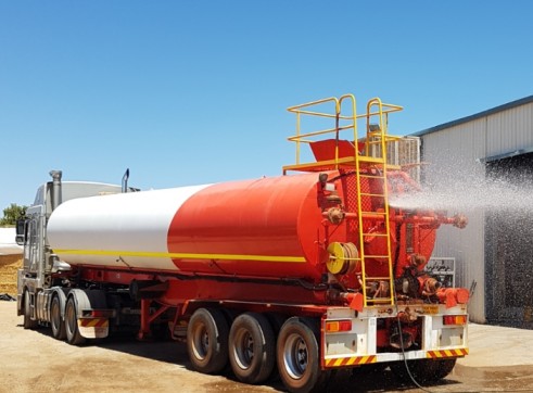 Water Tanker for dry hire or sale 3