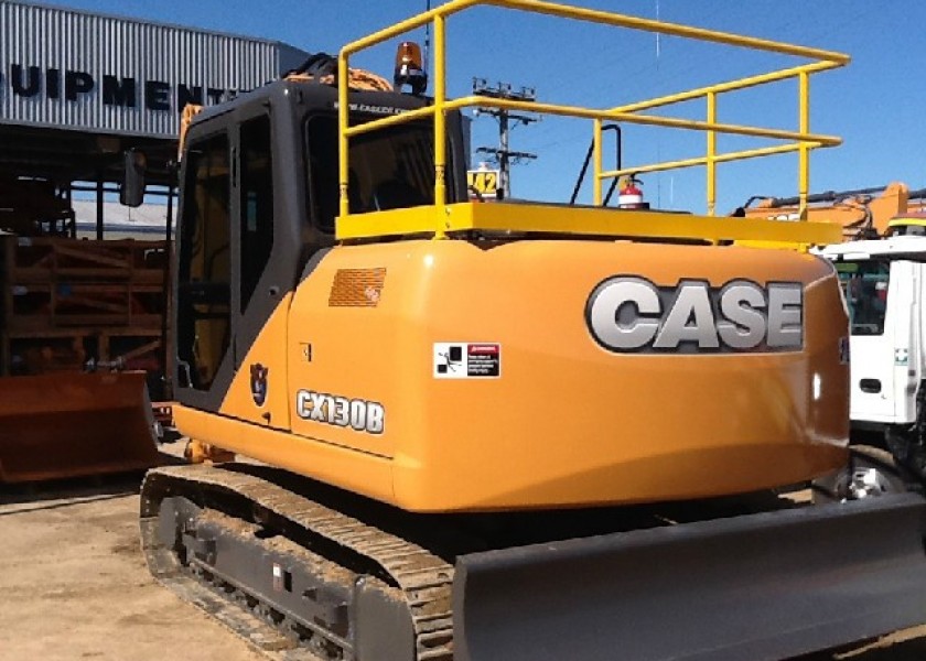 Case CX130B 13T Excavator 3