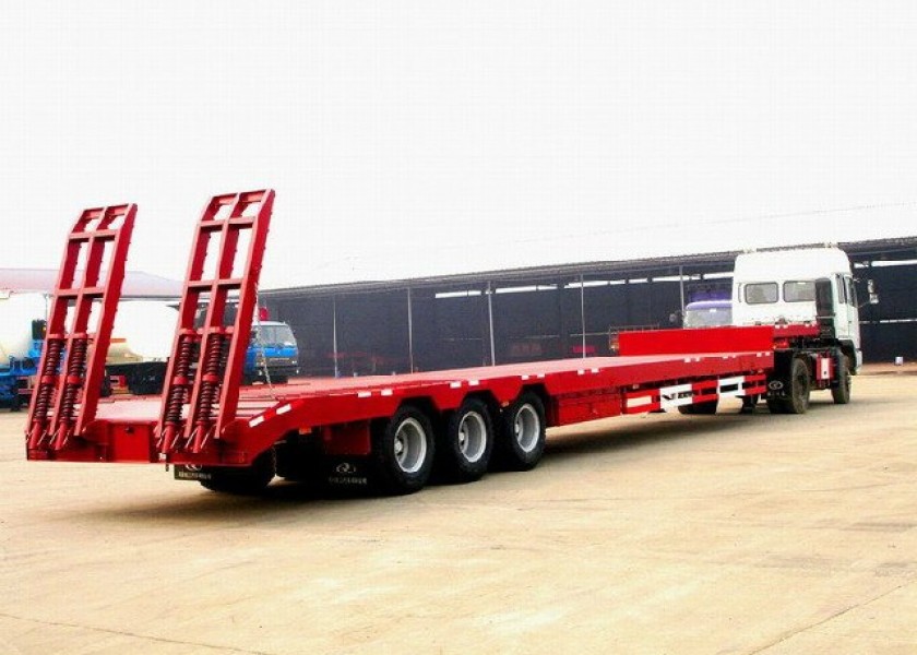 Drop Deck with Ramps Semi Trailer 43' Tri-Axle Drop Deck with Ramps 1