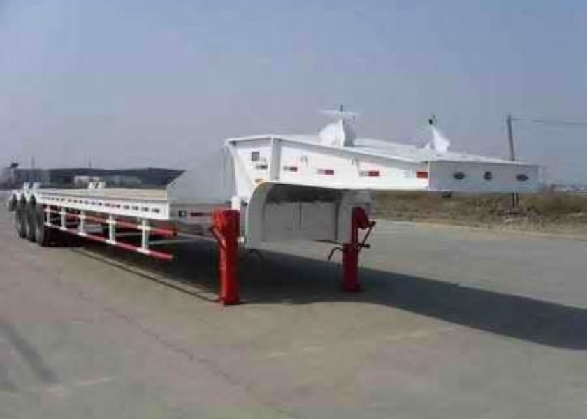 Heavy Floats Tri-Axle Macol Float 30T, 9.5 metre deck 1