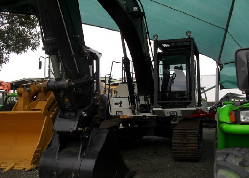 Hidromek 22 tonne Excavator 2